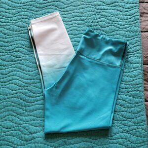 Zyia  Blue to White Ombre 7/8 leggings